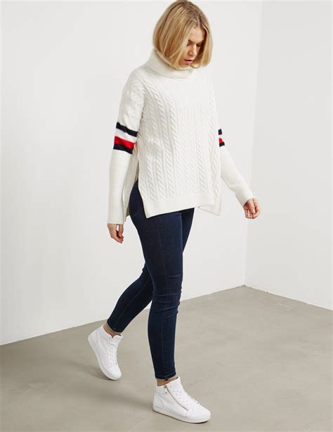 tommy hilfiger sweater women